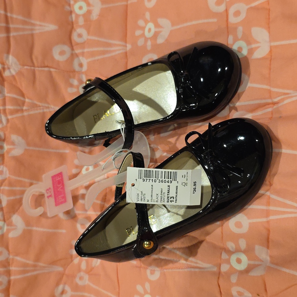 NWT the childrens place dress shoe